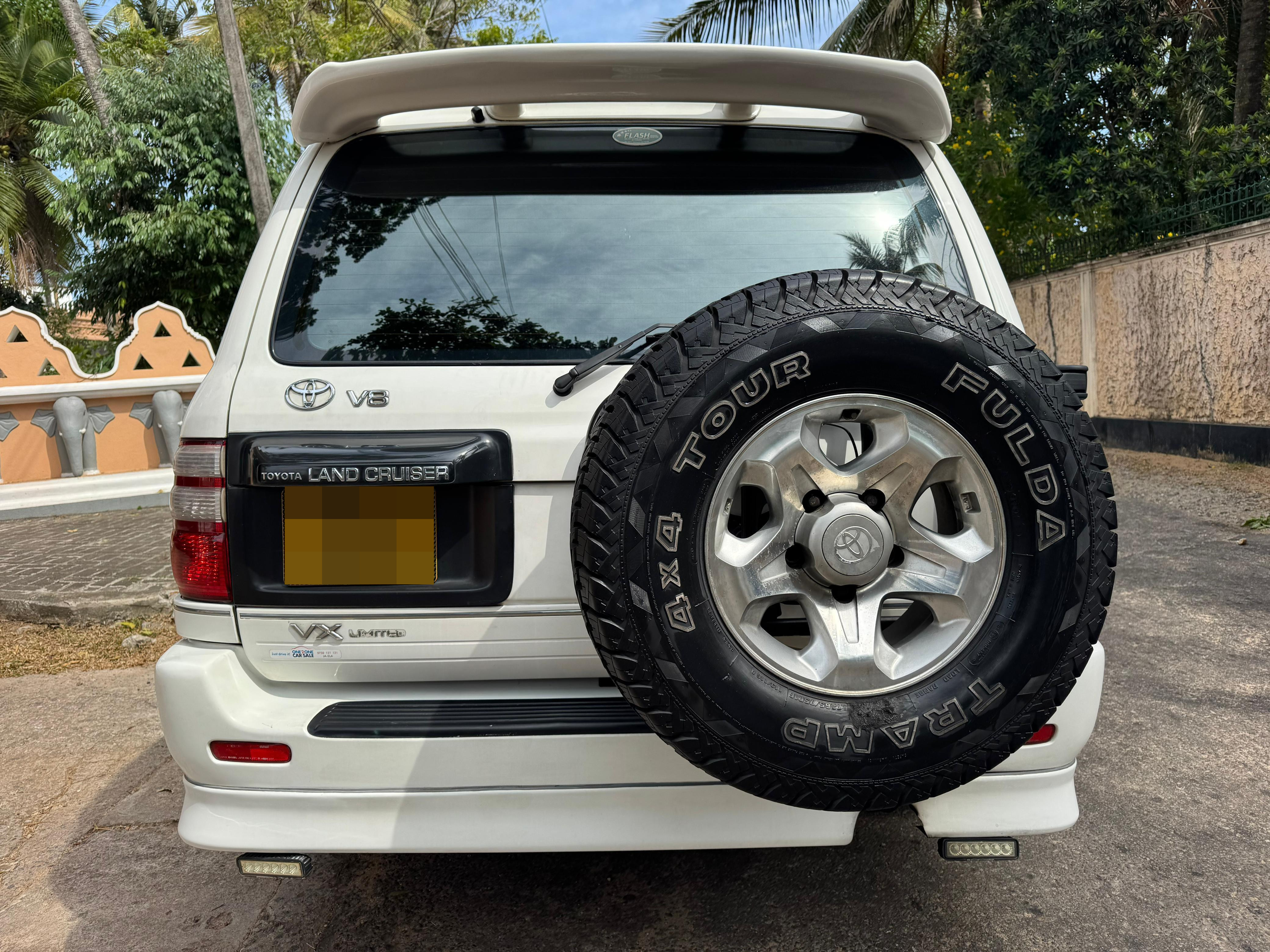 Toyota Land Cruiser 2003 - Used SUV sale in Sri Lanka - patpat.lk