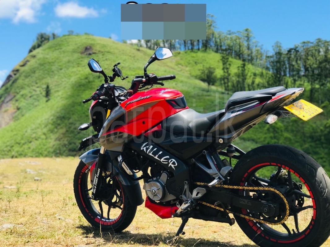 Bajaj Pulsar 2017 - பயன்படுத்தப்பட்டது பைக் sale in Sri Lanka - patpat.lk