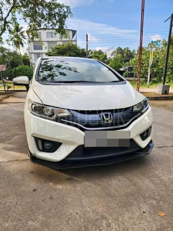 Advertisement image 3