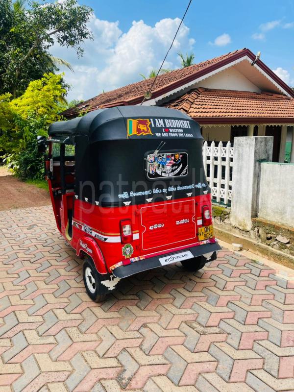 Bajaj Three Wheel 2006 - பயன்படுத்தப்பட்டது முச்சக்கர வண்டி sale in Sri Lanka - patpat.lk
