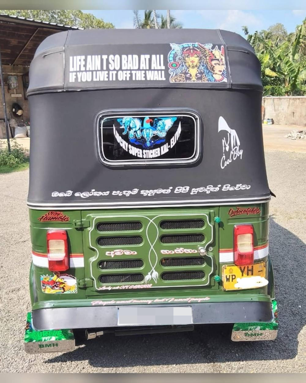 Bajaj Three Wheel 2011 - Used Three wheeler sale in Sri Lanka - patpat.lk