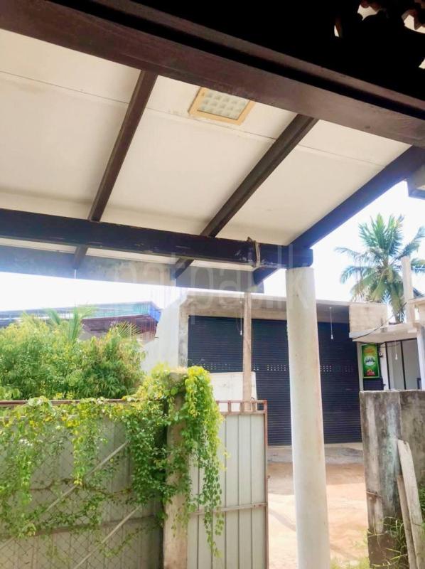 House for Sale in Elpitiya ads-image-1