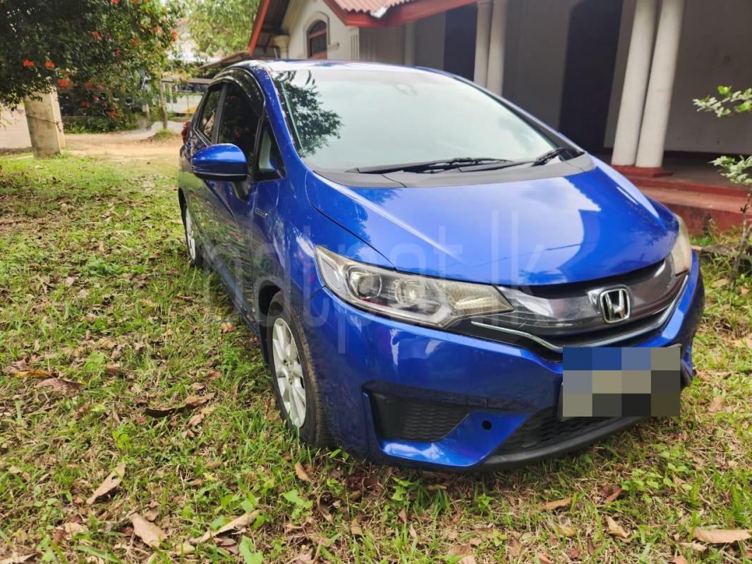 Honda Fit 2014 - பயன்படுத்தப்பட்டது கார் sale in Sri Lanka - patpat.lk