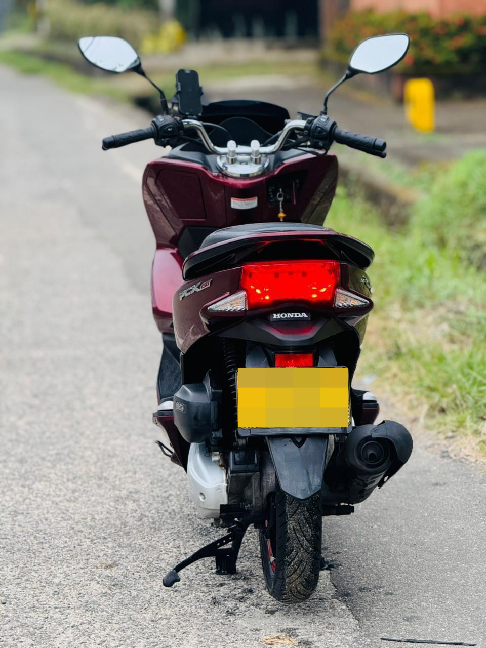 Honda PCX 2018 - Used Bike sale in Sri Lanka - patpat.lk