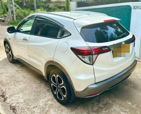 Honda Vezel 2014 - மறுசீரமைக்கப்பட்டது SUV sale in Sri Lanka - patpat.lk