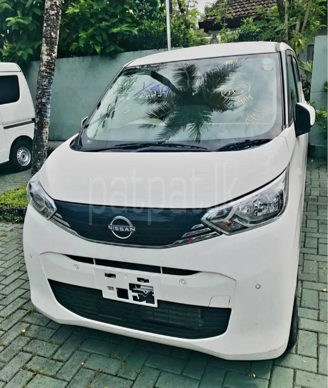 Advertisement image 1