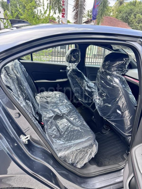 Advertisement image 6