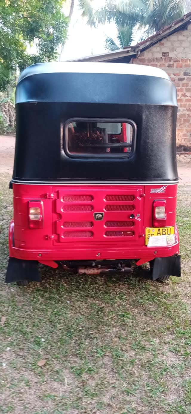 Bajaj Three Wheel 2020 - භාවිතා කරන ලද ත්‍රිරෝද රථය sale in Sri Lanka - patpat.lk