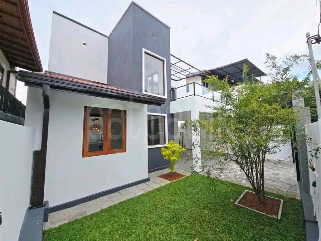 House for Sale in Piliyandala