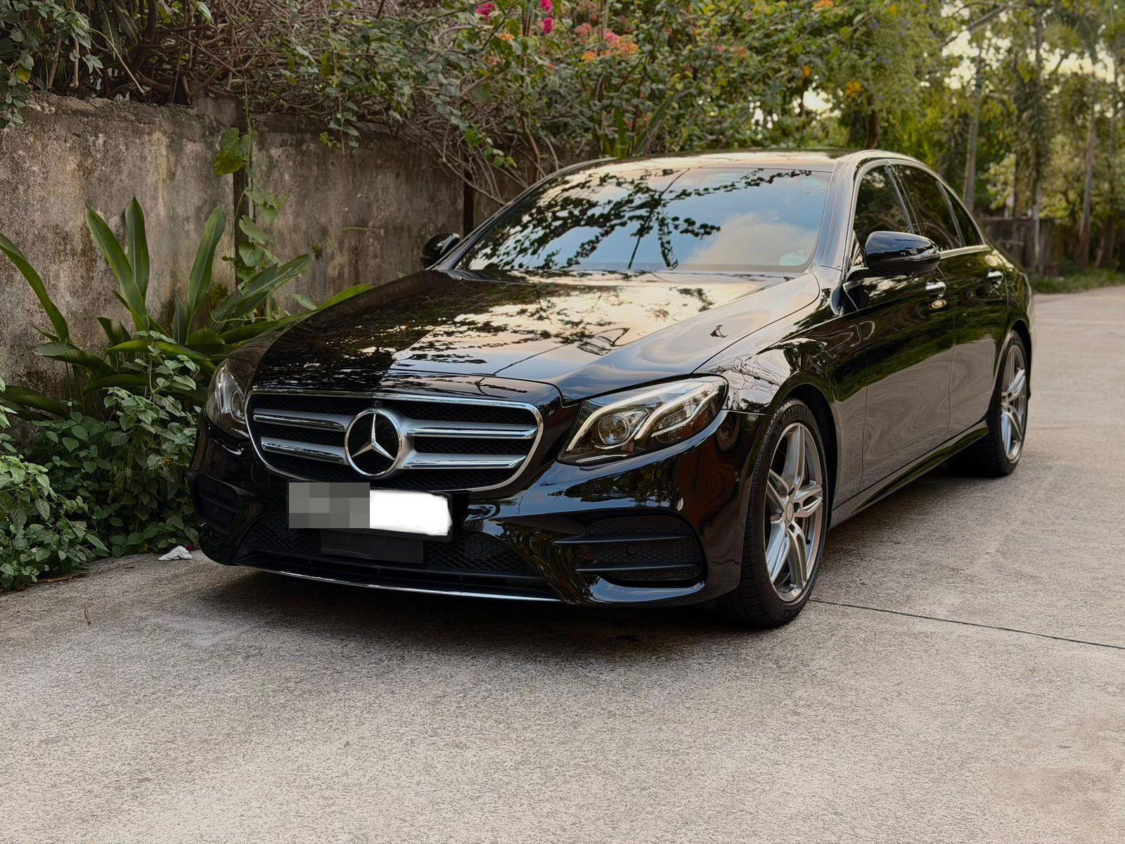 Mercedes Benz E Class 2016 ads-image-1