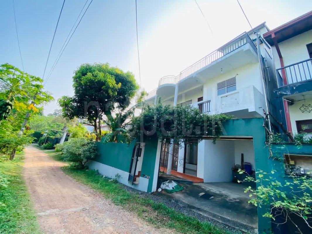 House for Sale in Piliyandala