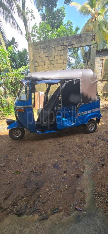 Bajaj Three Wheel 2005 - பயன்படுத்தப்பட்டது முச்சக்கர வண்டி sale in Sri Lanka - patpat.lk