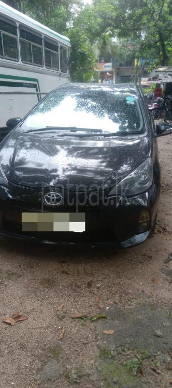 Toyota Aqua 2012 - பயன்படுத்தப்பட்டது கார் sale in Sri Lanka - patpat.lk
