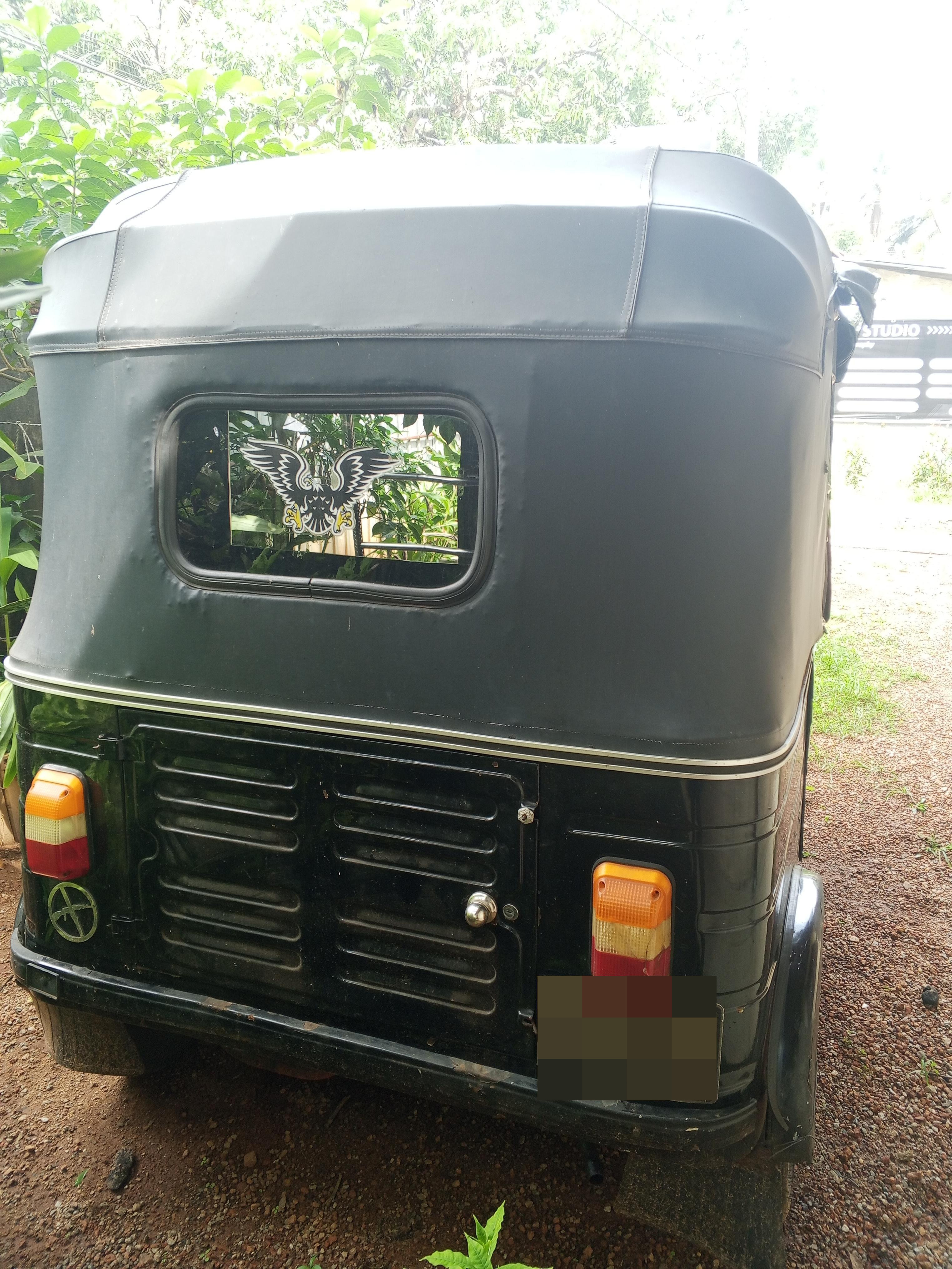 Bajaj Three Wheel 1998 - பயன்படுத்தப்பட்டது முச்சக்கர வண்டி sale in Sri Lanka - patpat.lk