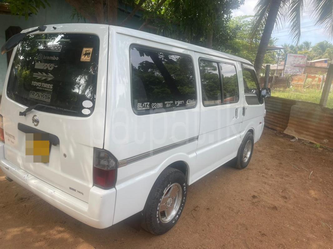 Nissan Vanette 2010 - மறுசீரமைக்கப்பட்டது வேன் sale in Sri Lanka - patpat.lk