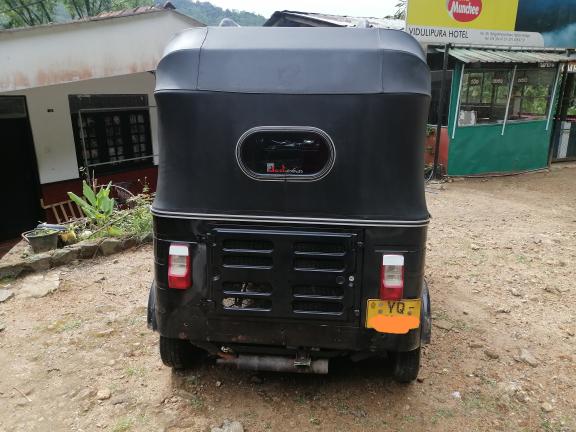 Bajaj Three Wheel 2011 - பயன்படுத்தப்பட்டது முச்சக்கர வண்டி sale in Sri Lanka - patpat.lk