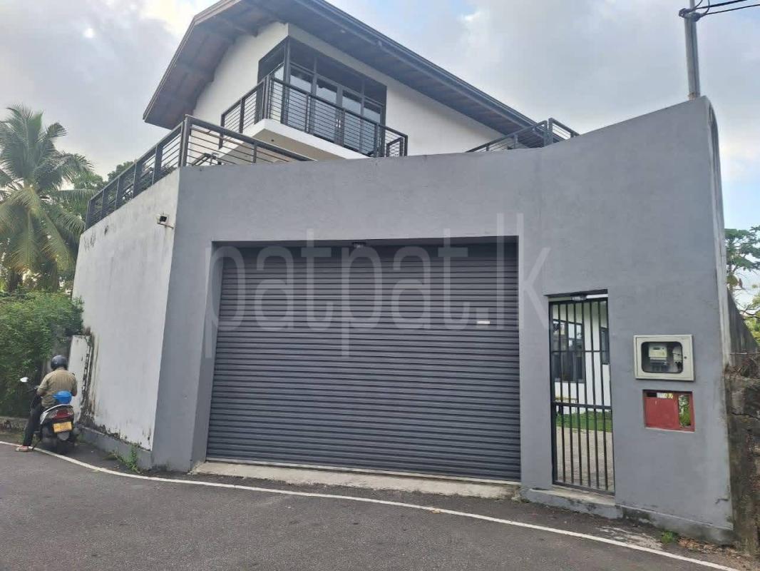 Advertisement image 5