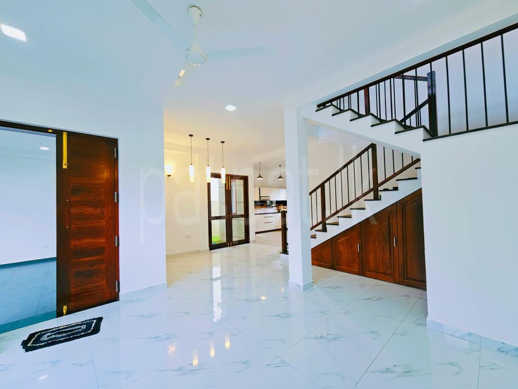 House for Sale in Polgasowita