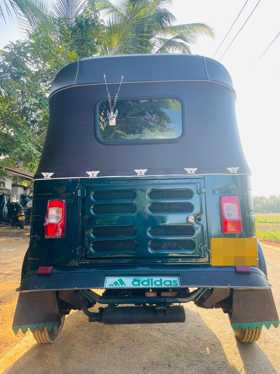 Advertisement image 3