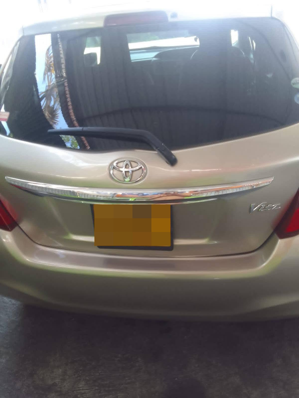 Toyota Vitz 2016 - பயன்படுத்தப்பட்டது கார் sale in Sri Lanka - patpat.lk