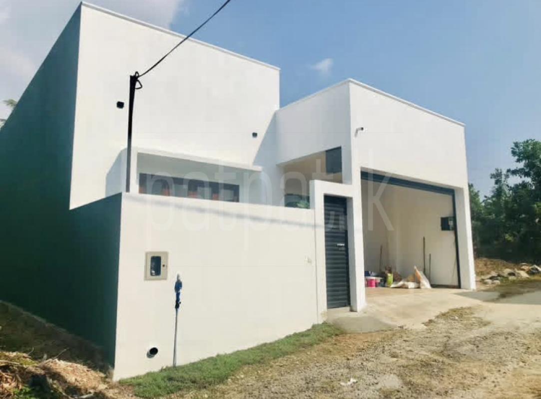 House for Sale in Malabe ads-image-1