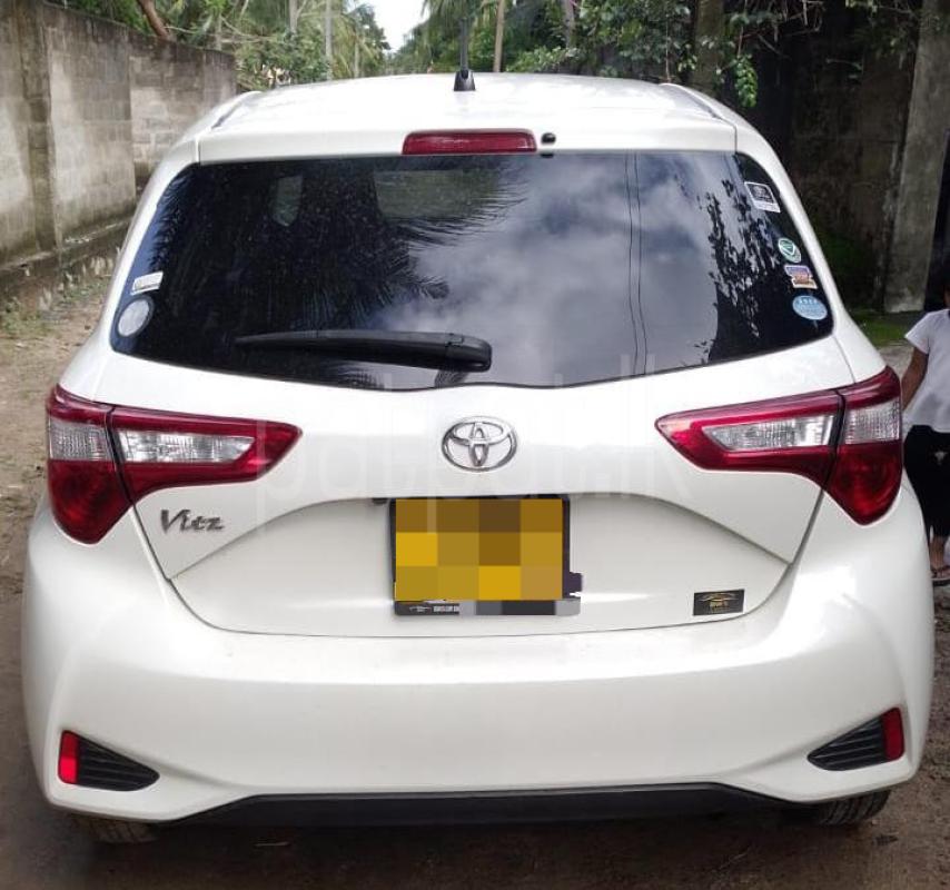 Toyota Vitz 2019 - பயன்படுத்தப்பட்டது கார் sale in Sri Lanka - patpat.lk