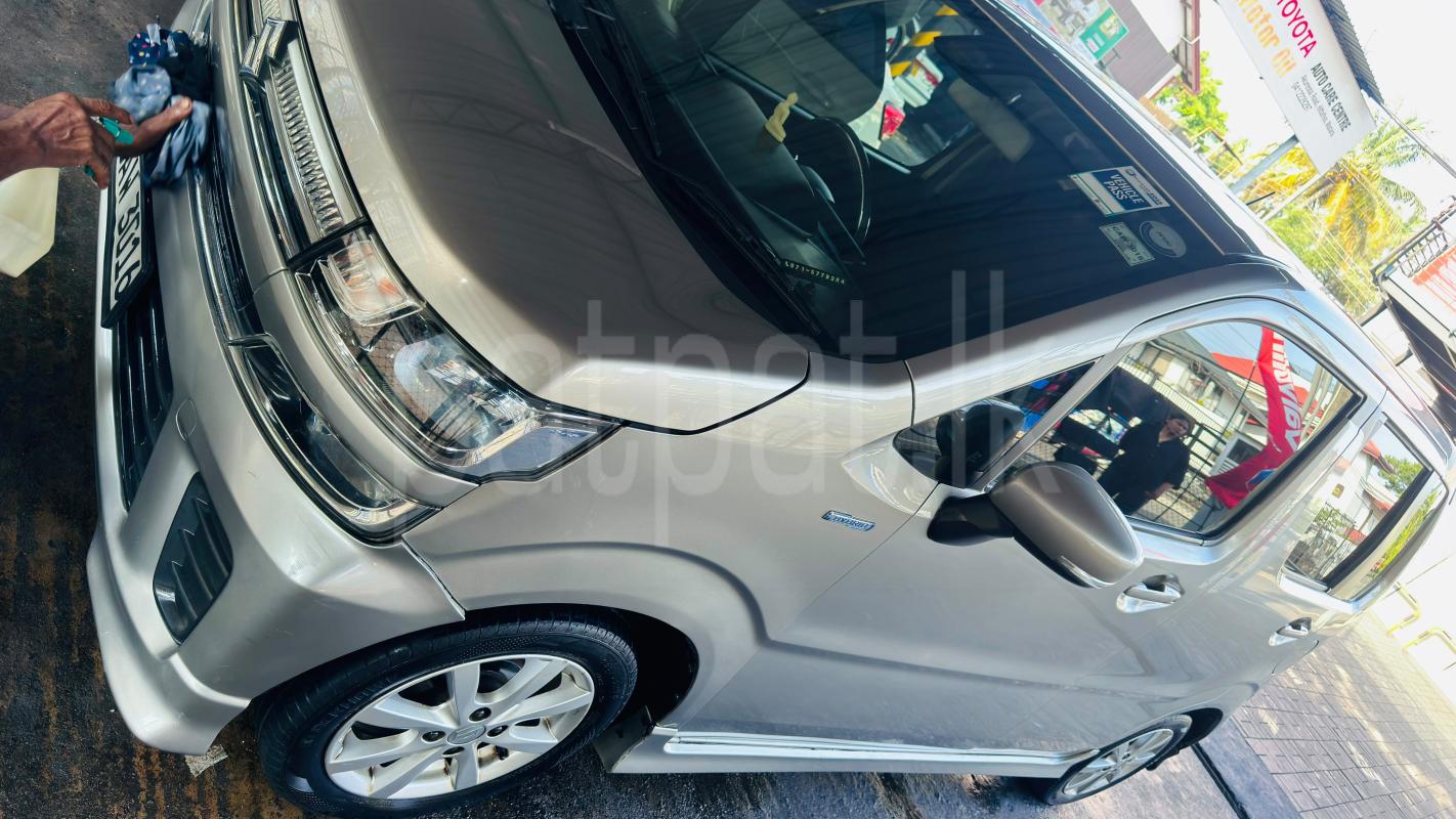 Suzuki Wagon R 2017 - Used Car sale in Sri Lanka - patpat.lk