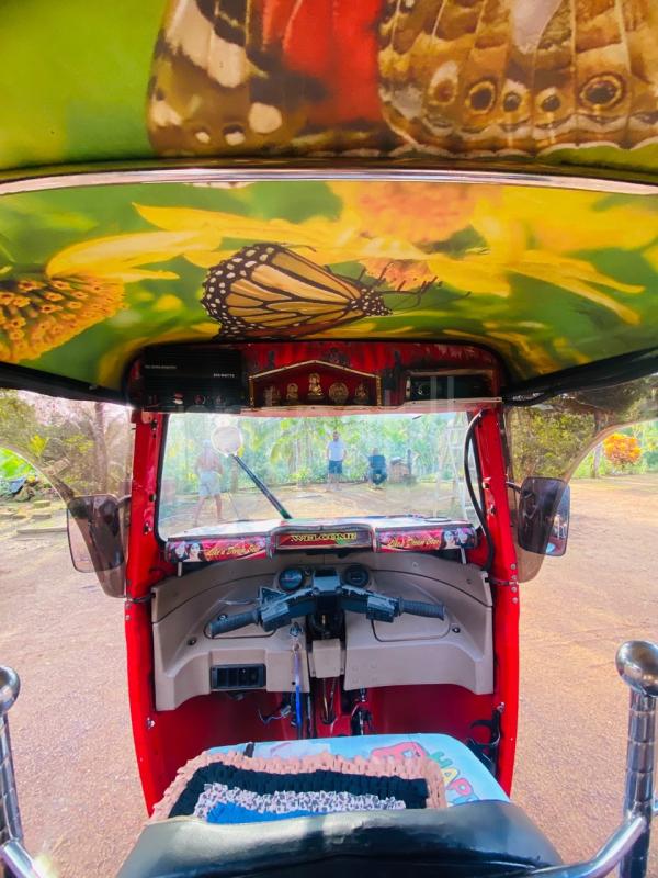 Bajaj Three Wheel 2016 - பயன்படுத்தப்பட்டது முச்சக்கர வண்டி sale in Sri Lanka - patpat.lk