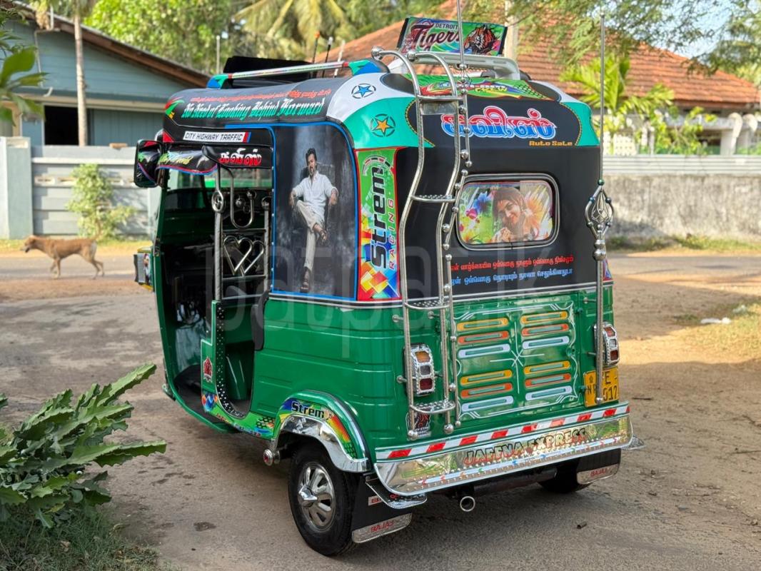 Bajaj Three Wheel 2010 - பயன்படுத்தப்பட்டது முச்சக்கர வண்டி sale in Sri Lanka - patpat.lk
