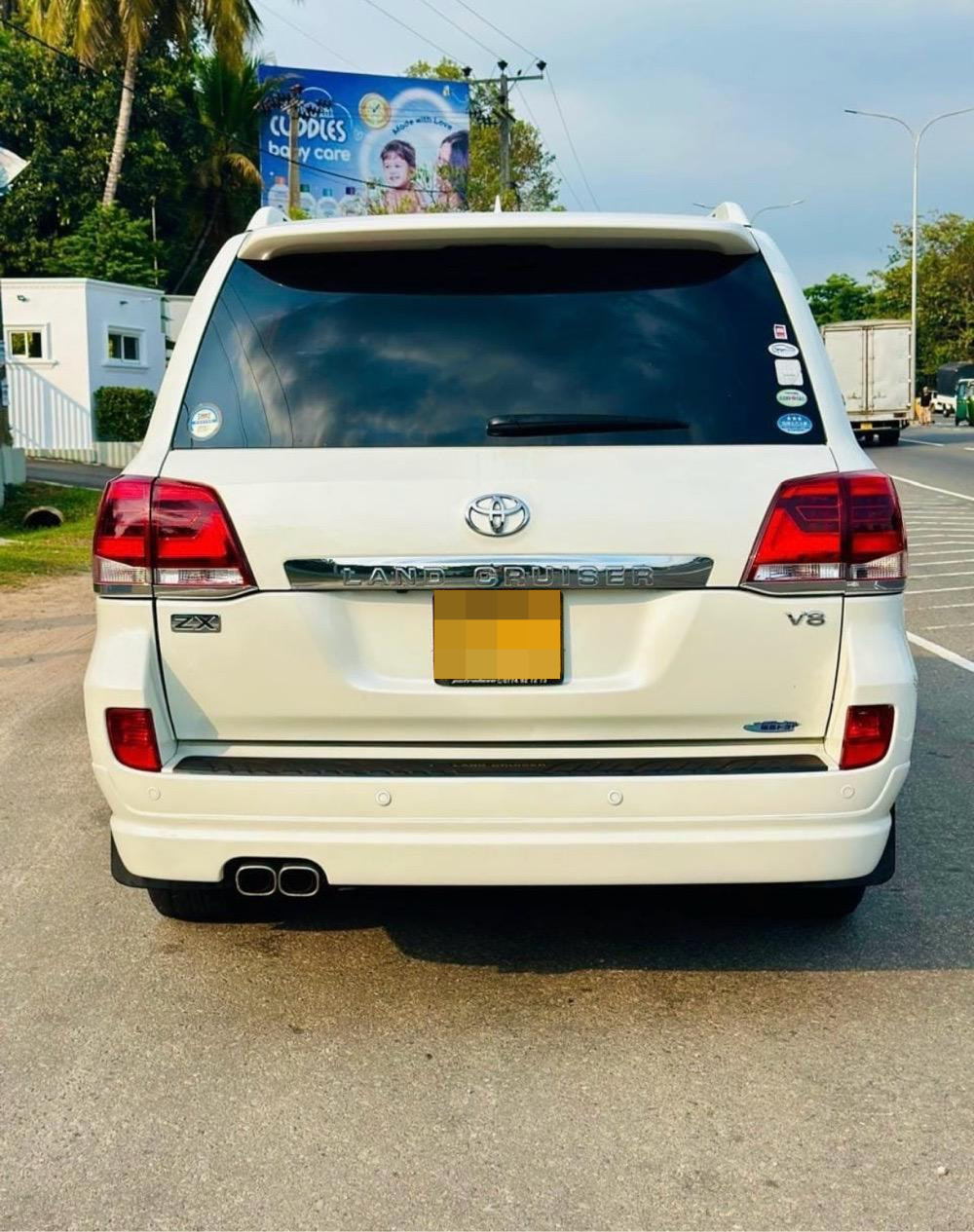 Advertisement image 4