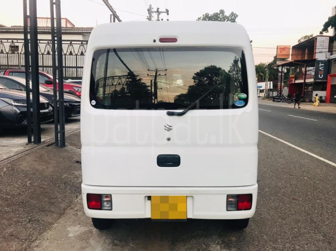 Advertisement image 6