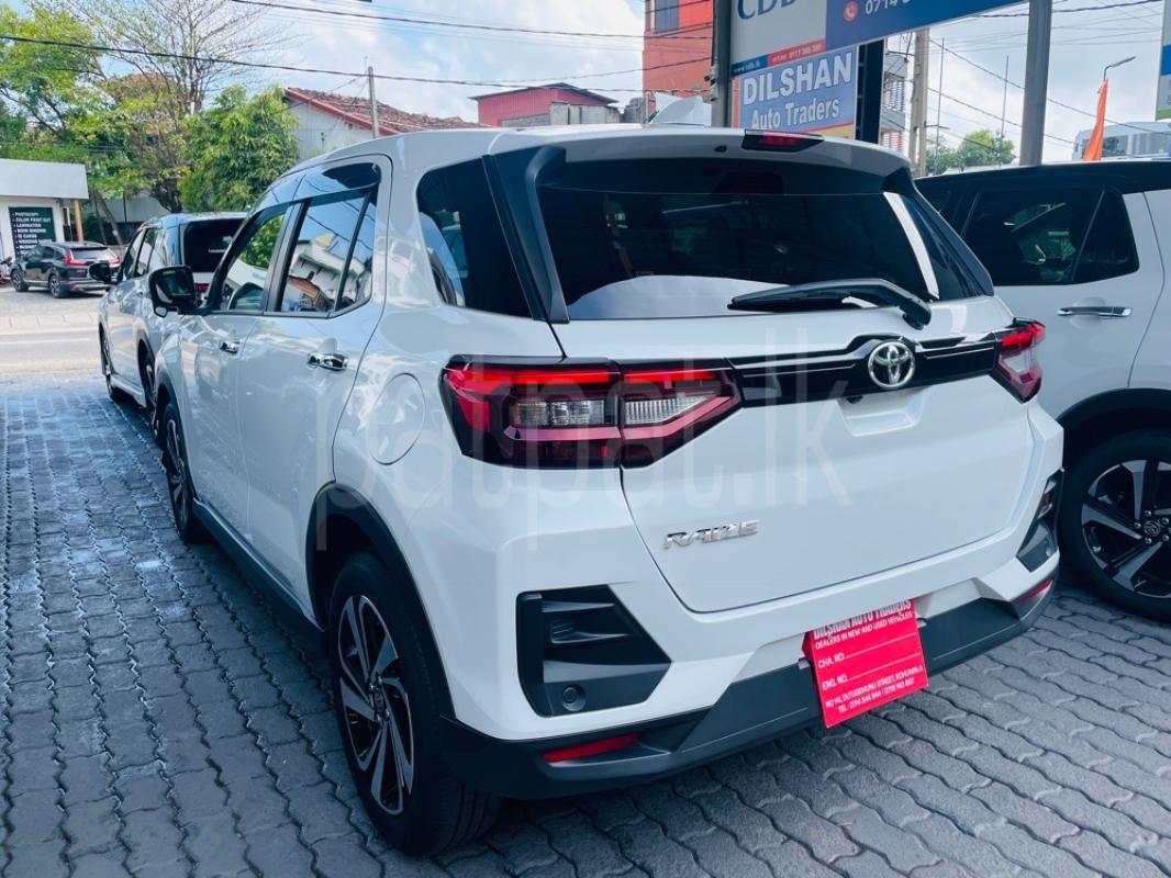 Advertisement image 3