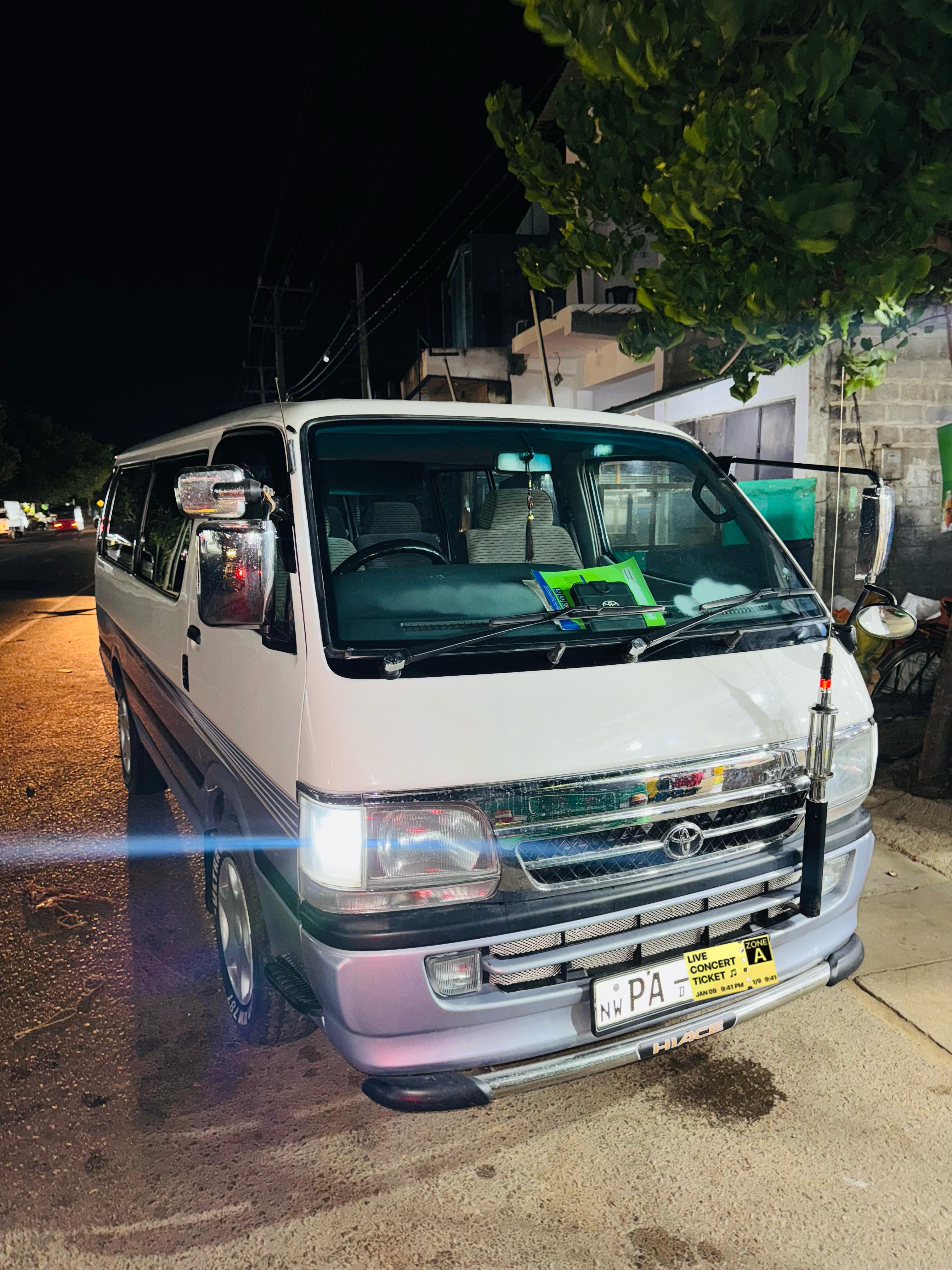 Toyota Hiace 2000 - Used Van sale in Sri Lanka - patpat.lk