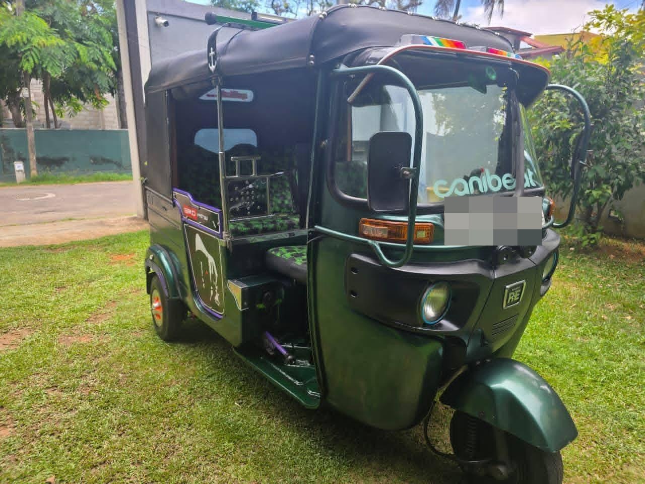 Bajaj Three Wheel 2015 - භාවිතා කරන ලද ත්‍රිරෝද රථය sale in Sri Lanka - patpat.lk