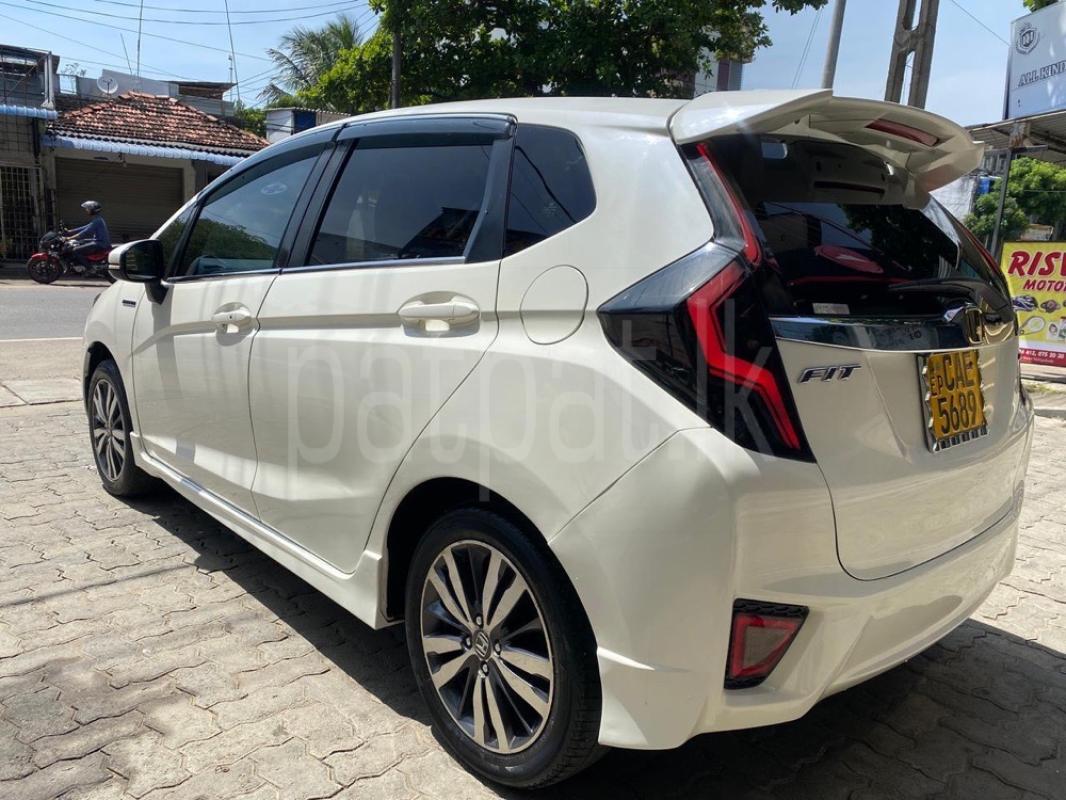 Advertisement image 4