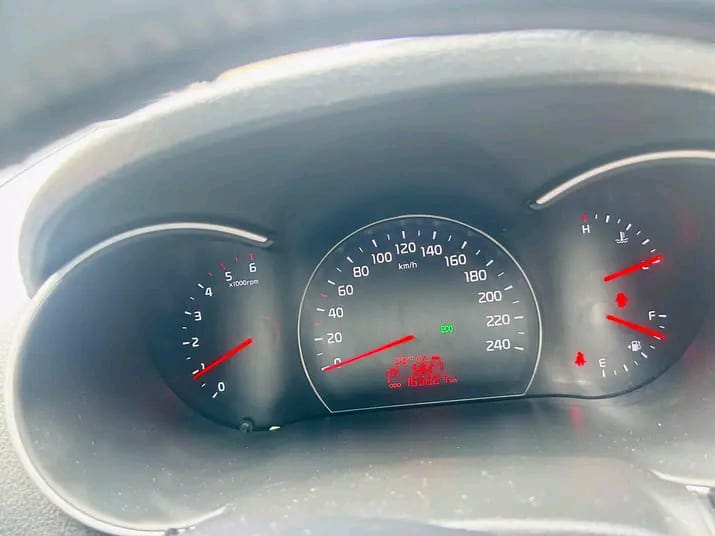 KIA Sorento 2014 - Used SUV sale in Sri Lanka - patpat.lk