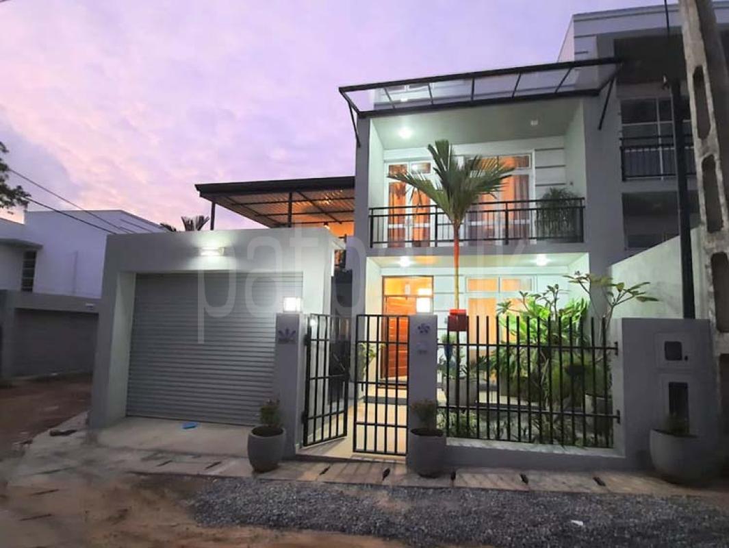 House for Sale in Kottawa ads-image-1