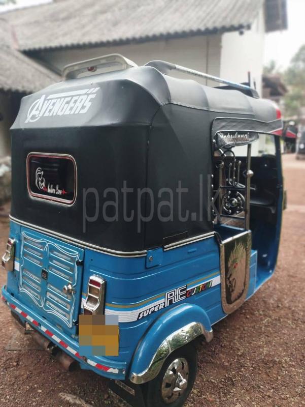 Bajaj Three Wheel 2015 - பயன்படுத்தப்பட்டது முச்சக்கர வண்டி sale in Sri Lanka - patpat.lk