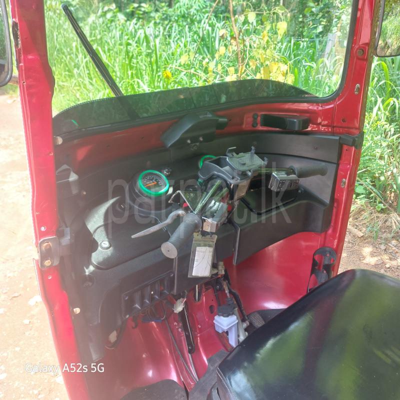 Bajaj 4 stroke 2020 - භාවිතා කරන ලද ත්‍රිරෝද රථය sale in Sri Lanka - patpat.lk