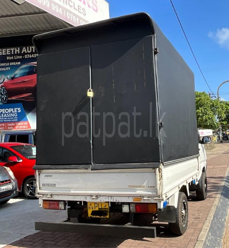 Advertisement image 6