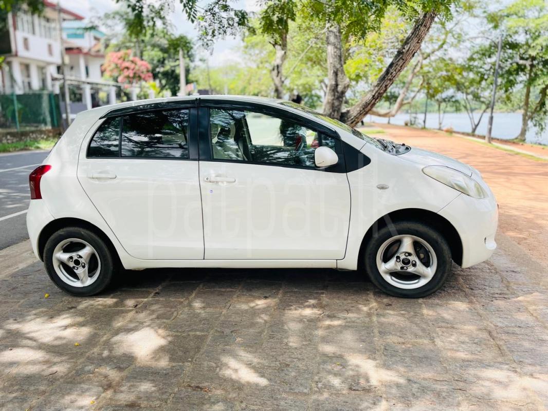 Toyota Vitz 2007 - பயன்படுத்தப்பட்டது கார் sale in Sri Lanka - patpat.lk