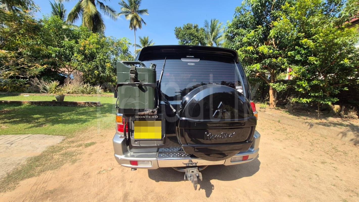 Advertisement image 6