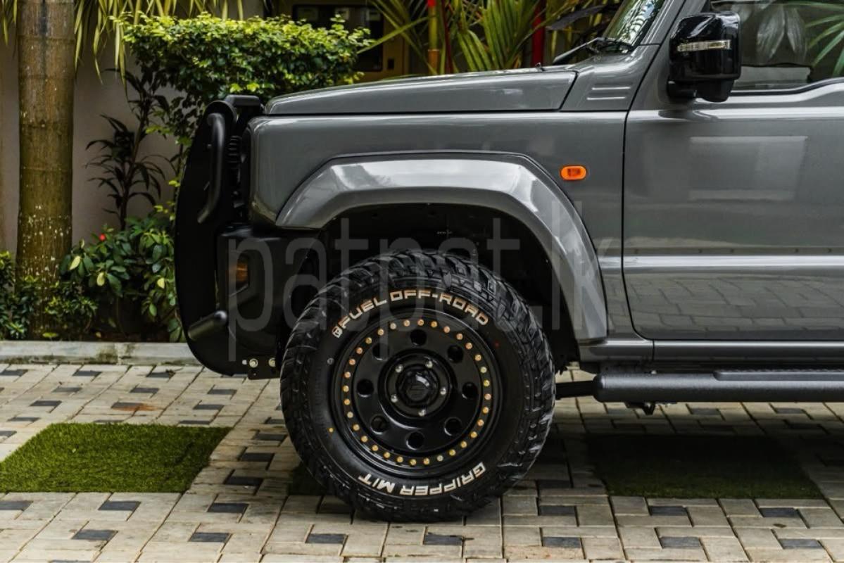 Advertisement image 4