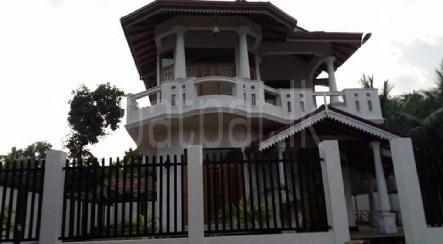 Residential Land for Sale in Nattarampotha