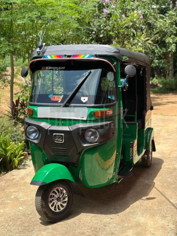 Bajaj Three Wheel 2020 - பயன்படுத்தப்பட்டது முச்சக்கர வண்டி sale in Sri Lanka - patpat.lk