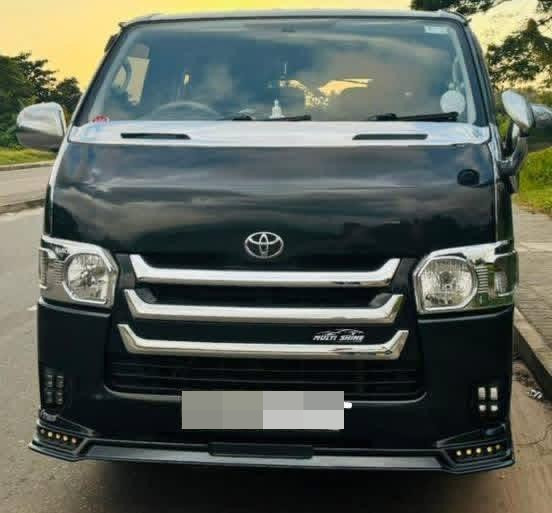 Toyota Hiace 2007 - Reconditioned Van sale in Sri Lanka - patpat.lk
