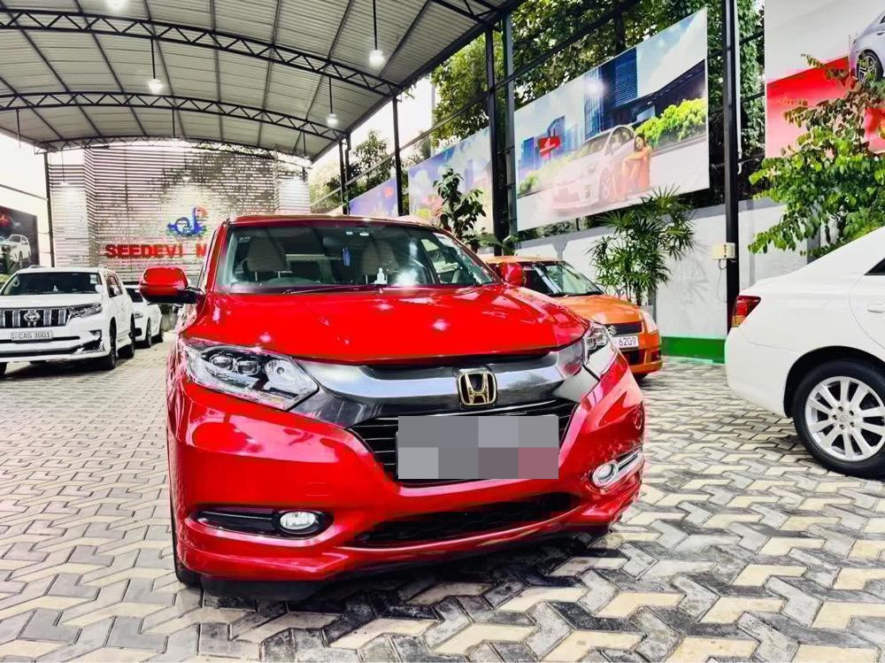 Honda Vezel 2015 - Used SUV sale in Sri Lanka - patpat.lk