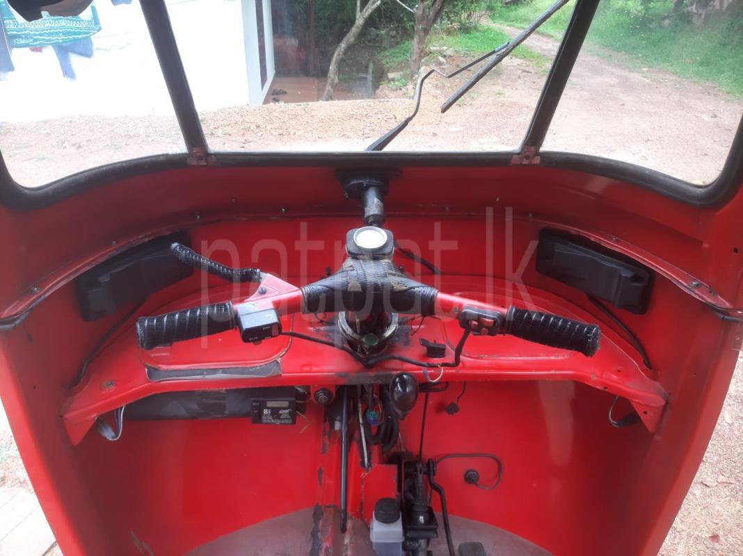 Bajaj 2 stroke 1997 - භාවිතා කරන ලද ත්‍රිරෝද රථය sale in Sri Lanka - patpat.lk
