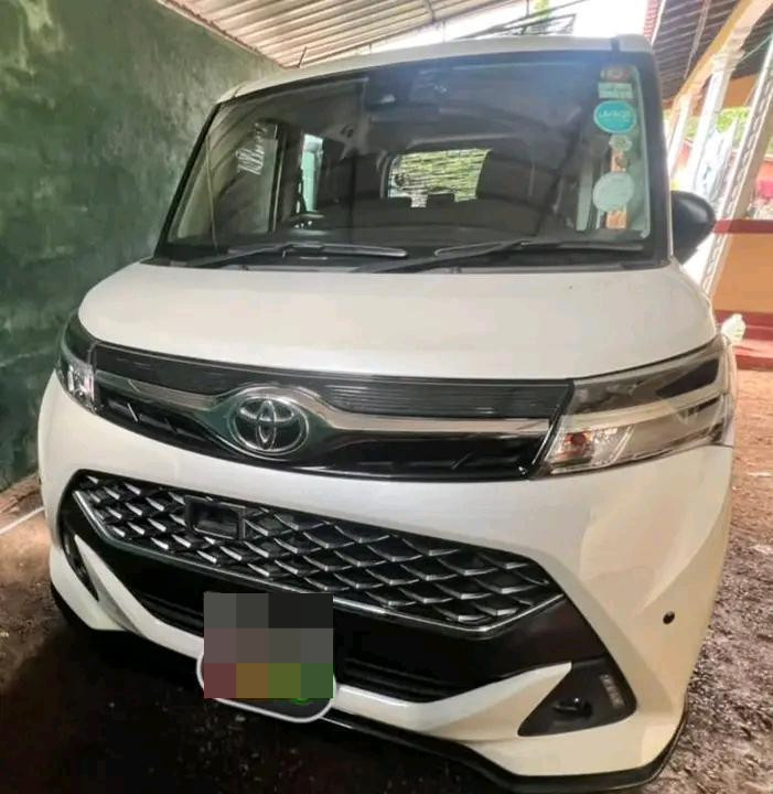 Toyota Roomy 2019 - பயன்படுத்தப்பட்டது வேன் sale in Sri Lanka - patpat.lk