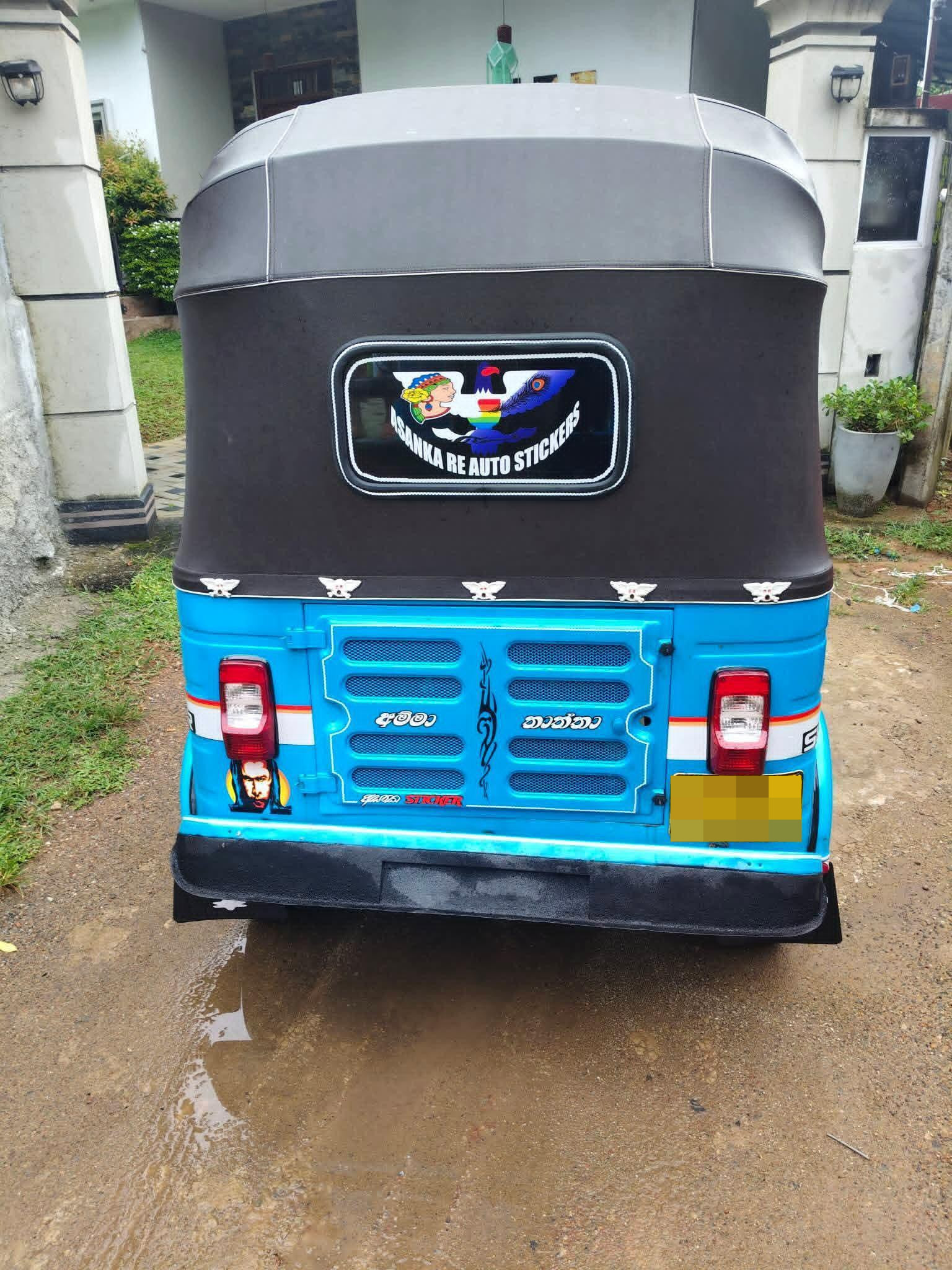 Bajaj 2 stroke 2005 - பயன்படுத்தப்பட்டது முச்சக்கர வண்டி sale in Sri Lanka - patpat.lk